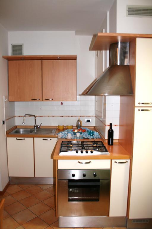 Residence Kenzia Cattolica Zewnętrze zdjęcie