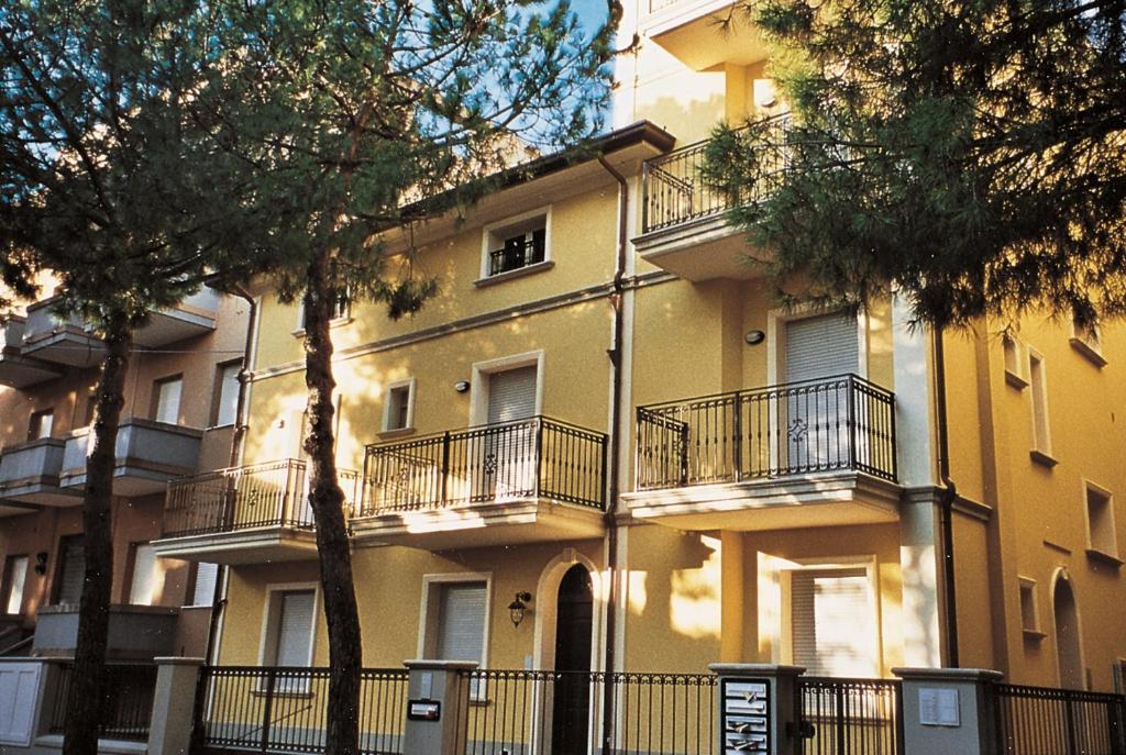 Residence Kenzia Cattolica Zewnętrze zdjęcie