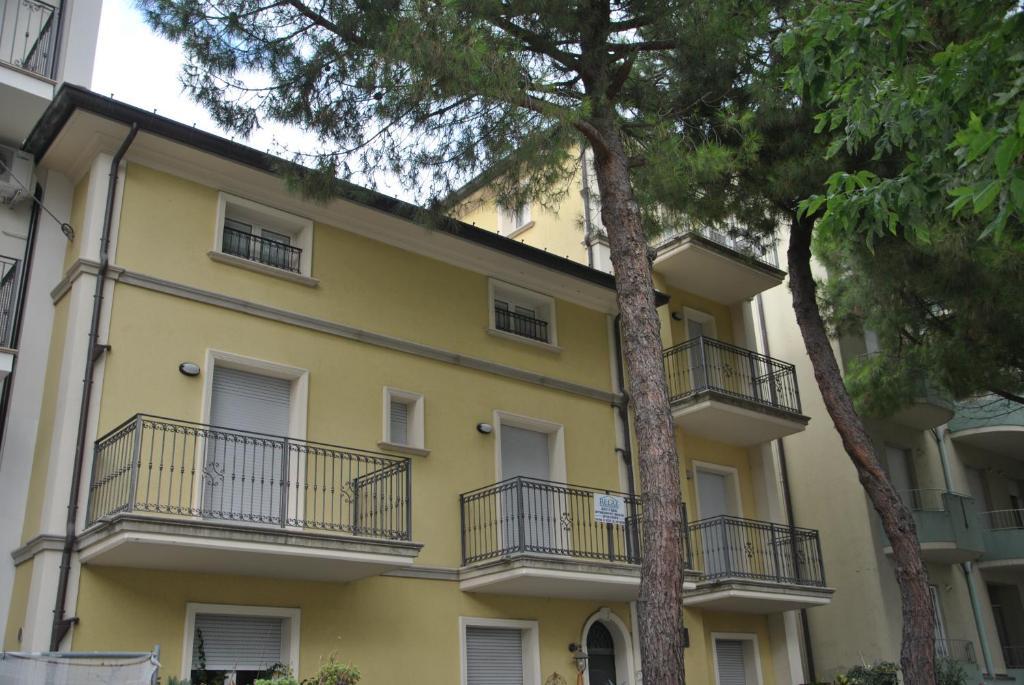 Residence Kenzia Cattolica Zewnętrze zdjęcie